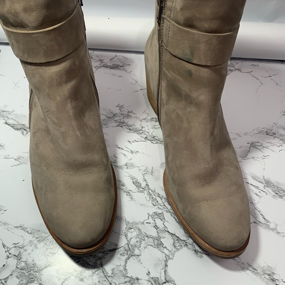 Paul Green taupe soft leather Sheridan heel Bootie - Picture 5 of 11